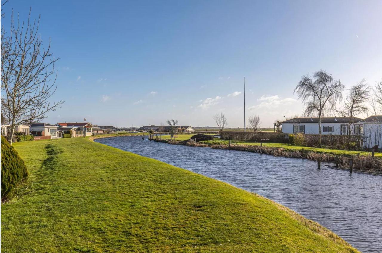 Villa Oase Aan De Kaag Warmond Esterno foto
